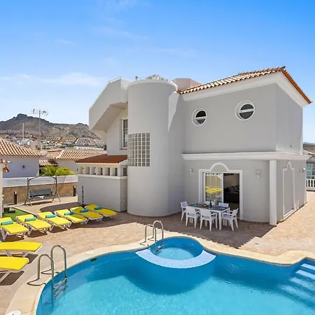 Villa Favorita By