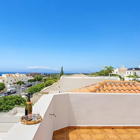 Villa Favorita By
